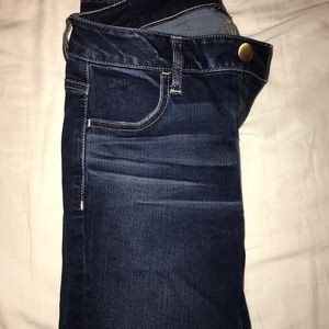 American Eagle Dark wash jeggings